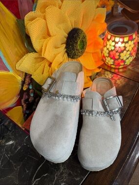 Steve Madden Silver Suede Slip-On Mules with Chain Accent